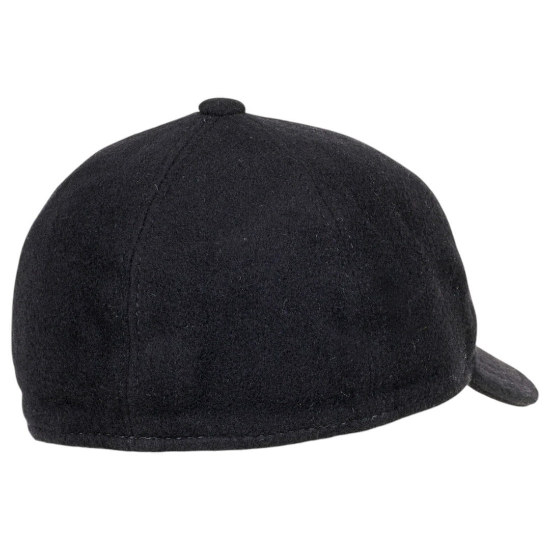 MJM Baseball Cap 100% Wool Cashmere Black med Øreflapper - Baseball Cap fra MJM Hats hos The Prince Webshop